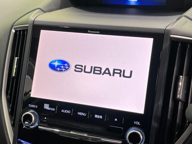 �y����8�^�i�r�z�l�C�̏����i�r�𑕔��B�I�[�f�B�I�@�\���[�����Ă���ABluetooth�ڑ�����΂������̃X�}�z��MP3�v���C���[�̉��y���Đ��\!�����̉^�]������Ɋy�����Ȃ�܂�!!