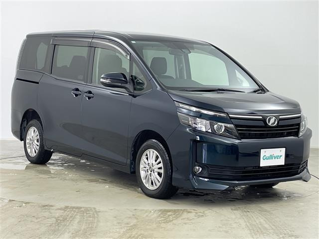 ヴォクシー2.0 V 4WD