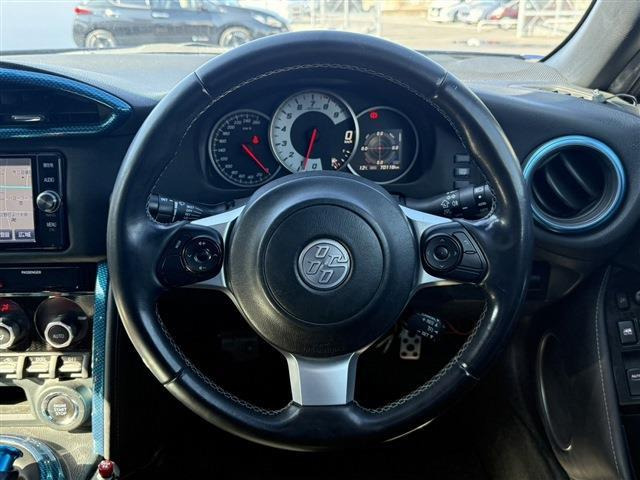 ���Ǝҗl�ւ̔̔��͂��f�肳���Ă��������܂��B �Ԍ������ԗ��̏ꍇ�́A�Ԍ����擾�������x�������z�ŕ\�����Ă���܂��B