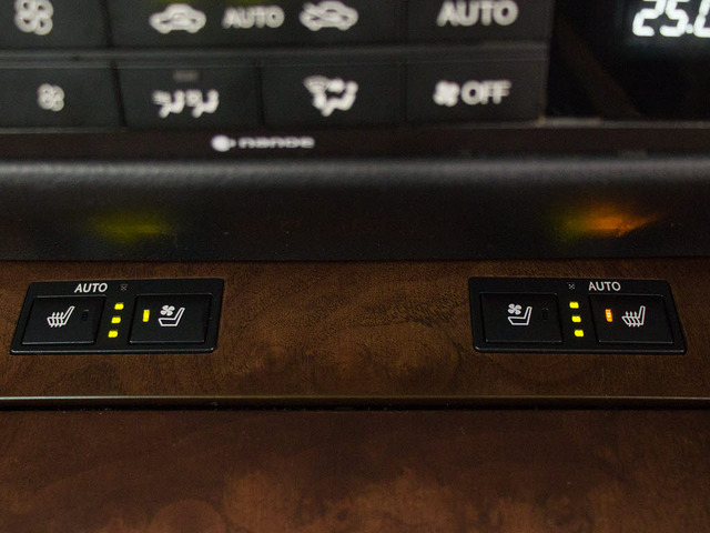 �G�A�V�[�g&�V�[�g�q�[�^�[���������Ă���܂��̂ŃI�[���V�[�Y�����K�ɂ���Ԓ����܂��B