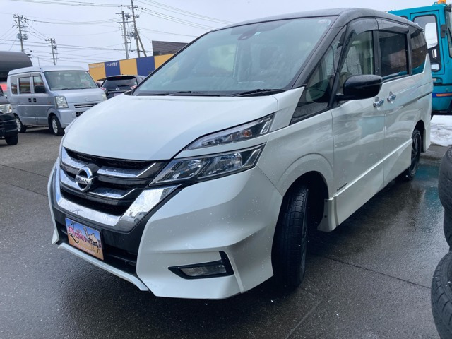 セレナ2.0 ハイウェイスター 4WD