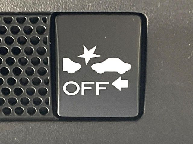 �y�A�C�T�C�gVer3�z�O���̎ԗ��������m���A�Փ˂������Ȏ��͌x��Œ��ӂ𑣂��A�u���[�L�𓥂ޗ͂��T�|�[�g�B�u���[�L�𓥂߂Ȃ������ꍇ�͏Փ˔�Q�y���u���[�L���쓮�A�Փˉ�����T�|�[�g���܂��B