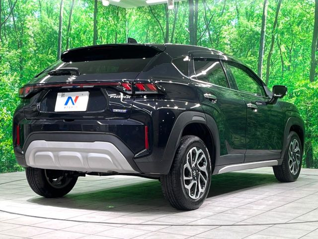 ☆全国のネクステージからお取り寄せが可能※!遠方の店舗に展示してあるクルマが気になる場合も、最寄りの店舗でご覧いただくことが可能です!是非私たちに要望をお聞かせください!※別途費用