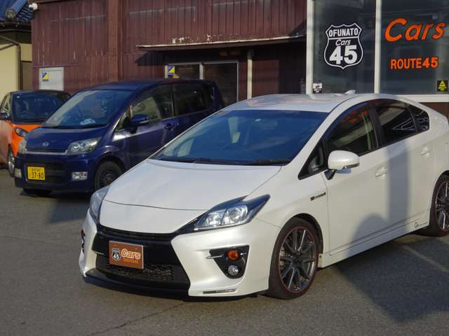 プリウス1.8 S ツーリングセレクション G's