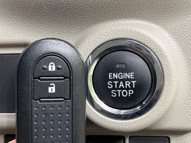 �y�L�[�t���[�V�X�e���z�J�o����|�P�b�g�ɓ��ꂽ�܂܂ł��h�A�̎{���E�������\�ȃX�}�[�g�L�[�𑕔��B�G���W���̃I���E�I�t�����J�M�����o���K�v����������Ƃ��Ă��֗��ł���