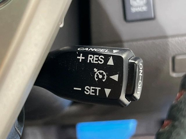 �y���[�_�[�N���[�Y�R���g���[���z�������H�ł̒��������s���y��!!�����ő��x��ۂN���[�Y�R���g���[�����A�Փˌy���V�X�e���ƘA�g���A�O���̎ԗ������m���ĎԊԂ�ۂ悤�ɑ��x���߂��Ă���܂�!!