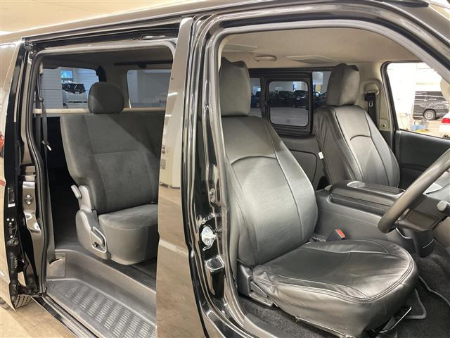 ハイエースバン