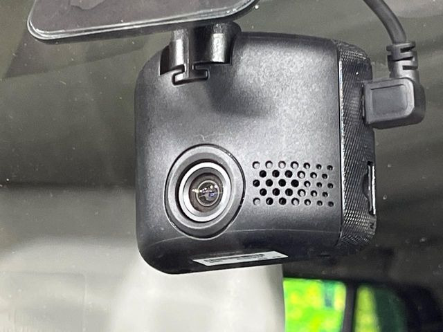 �y�h���C�u���R�[�_�[�z�h���C�u���R�[�_�[����!���s���͂������A������^�]�⎖�̂ɑ��������ہA�f���ŋL�^���A����̃��X�N�ɔ����܂��B���L�^�pSD�J�[�h�͂��q�l�����g�ł��������������K�v������܂��B