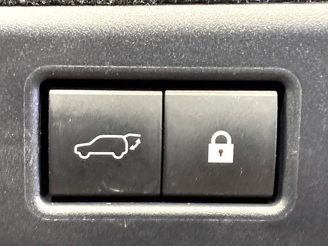 �y�p���[�o�b�N�h�A�z�X�}�[�g�L�[��^�]�Ȃ̃{�^�������������Ń��A�Q�[�g�������ŊJ���܂�!�ו��������Ă��鎞��A�����ʒu�ɂ���o�b�N�h�A��߂�ۂɕ֗��ȋ@�\�ł���