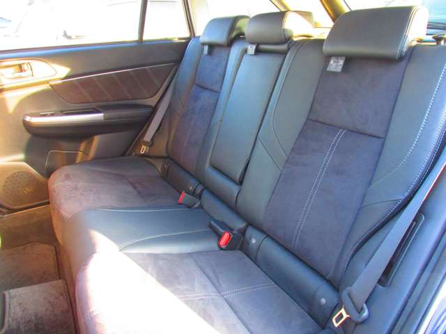 �{�������������肪�Ƃ��������܂��B������̎ԗ��f�ڒ��݌ɂ���!!�����X�̍ۂ͂��A�����肢�v���܂��B