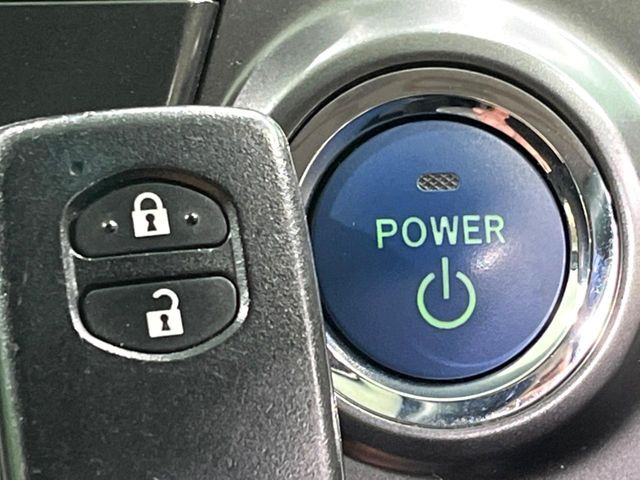 �y�X�}�[�g�L�[�z�J�o����|�P�b�g�ɓ��ꂽ�܂܂ł��h�A�̎{���E�������\�ȃX�}�[�g�L�[�𑕔��B�G���W���̃I���E�I�t�����J�M�����o���K�v����������Ƃ��Ă��֗��ł���