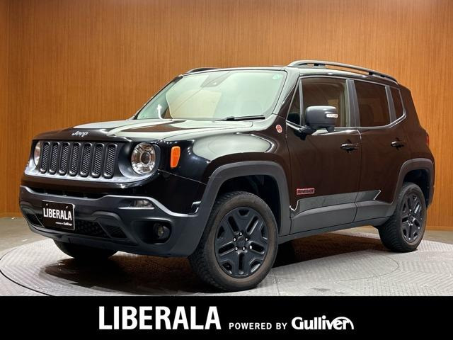 レネゲードトレイルホーク 4WD