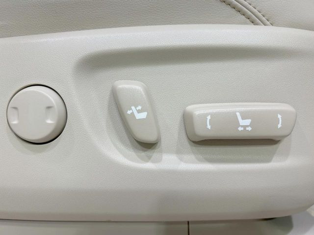 �y�p���[�V�[�g�z�X�C�b�`��ŊȒP�ɃV�[�g�̔��������\!�d��������͂�����܂���!���K�ȃV�[�g�|�W�V�����ɃZ�b�g���āA���K�ȃh���C�u�����y���݂��������B