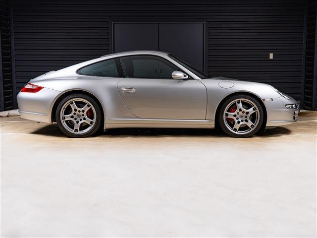 911カレラ4S ティプトロニックS 4WD