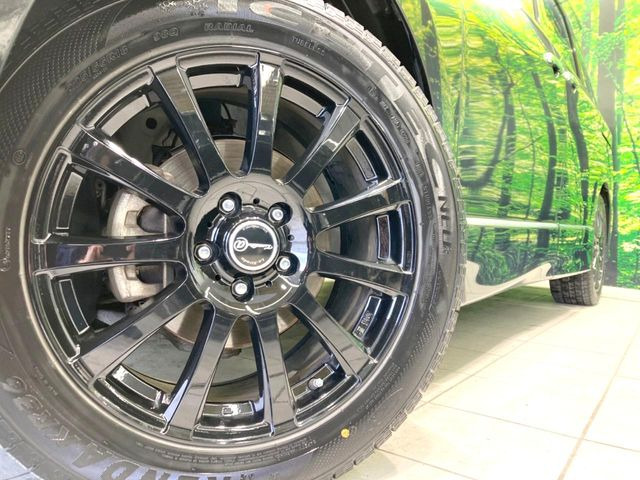 �y18�C���`�A���~�z�C�[���z�O�ςɃ}�b�`�����A���~�z�C�[���𑕒����Ă���܂��B�e��A���~�z�C�[����A�X�^�b�h���X�^�C�����戵�����Ă���܂��B���񂲑��k����������