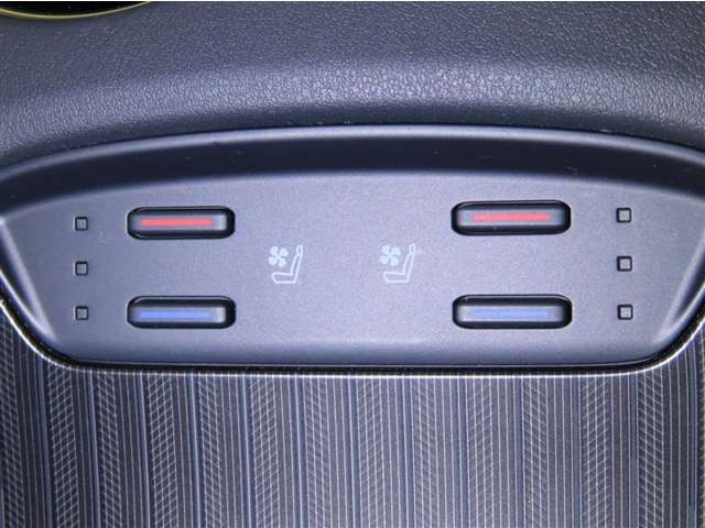 ハリアー2.5 ハイブリッド E-Four Z レザーパッケージ 4WD