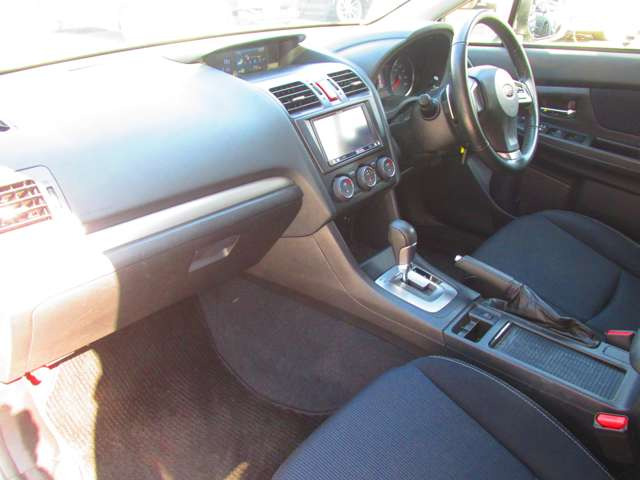 �{�������������肪�Ƃ��������܂��B������̎ԗ��f�ڒ��݌ɂ���!!�����X�̍ۂ͂��A�����肢�v���܂��B