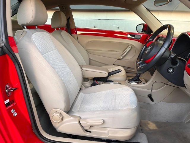 ���O��:�������Ƃ����h���C�o�[�X�y�[�X�ŁA�����Ԃ̉^�]�ł����K�ɂ��߂������������܂��B