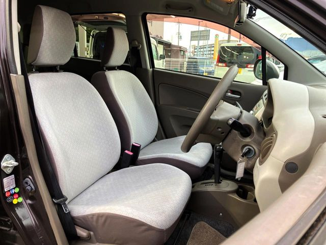 �^�]�ȃV�[�g���͎g�p�������Ȃ��A�ǍD�ȏ�ԂƂȂ��Ă��܂��B���J�Ɏg���Ă������Ƃ��悭�킩��܂��ˁB