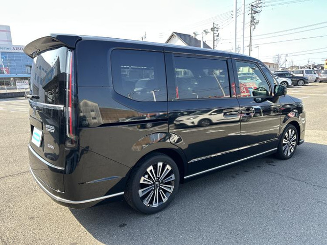 ステップワゴン2.0 e:HEV スパーダ プレミアムライン