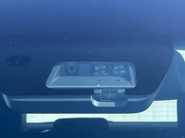 �y�O�He-Assist�z���s���ɑO���̎ԗ�����F�����A�Փ˂������Ȏ��͌x��ƃu���[�L�ŏՓˉ���Ɣ�Q�y�����A�V�X�g�B�����S�Ƀh���C�u�����y���݂��������܂��B