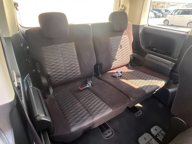 3��ڃV�[�g�͂�������ԗǍD����l�ł��������ƍ����Ē����܂��̂ŁA��l���ł̂��o���������N���N�ł��􂲉Ƒ��ŁA�C�̒m�ꂽ���ԂŁA�h���C�u�ɍs���̂��y���݂ł��ˁ�