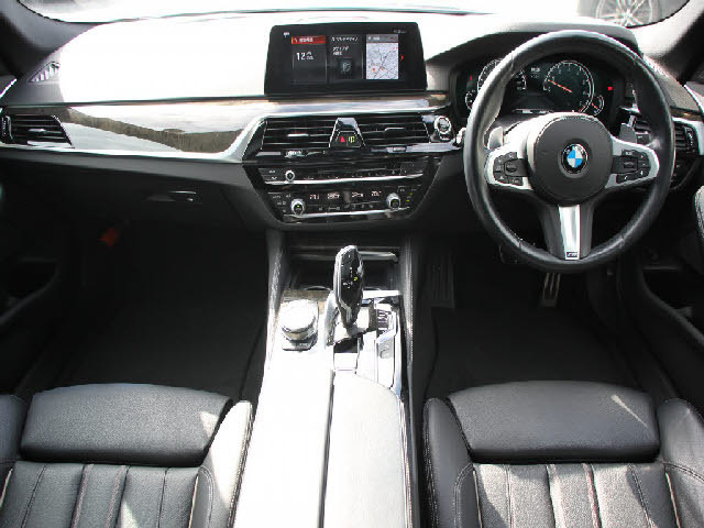 5シリーズセダン523i