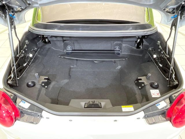 �V�т���d���܂ŁA�l�X�ȃV�[���ŗ���܂���