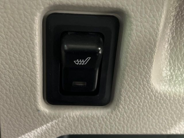 �y�V�[�g�q�[�^�[�z�������ɏd�󂷂�V�[�g�q�[�^�[!�G�A�R����葁�����܂��Ă����̂Ŋ�����̐l�����S�ł��ˁ�G�A�R���̉����͊������邩����A�Ƃ������ɂ����������߂ł��B