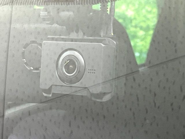 �y�h���C�u���R�[�_�[�z�h���C�u���R�[�_�[����!���s���͂������A������^�]�⎖�̂ɑ��������ہA�f���ŋL�^���A����̃��X�N�ɔ����܂��B���L�^�pSD�J�[�h�͂��q�l�����g�ł��������������K�v������܂��B