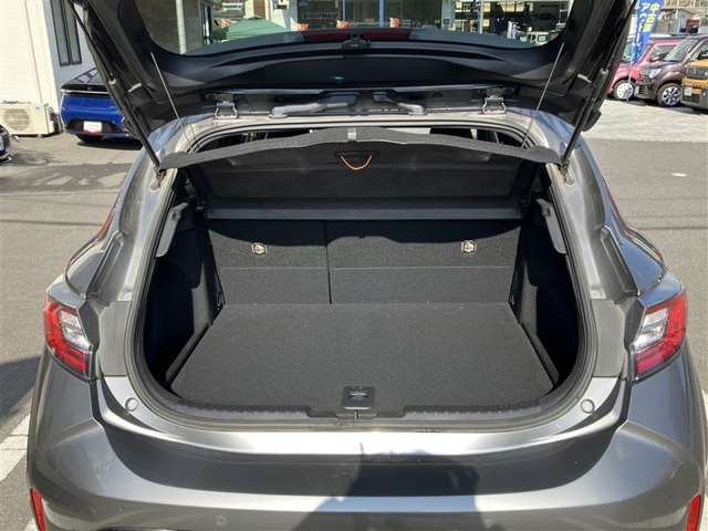 カローラスポーツ1.8 ハイブリッド G