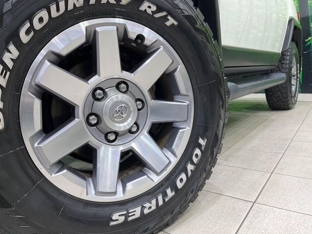 �y17�C���`�A���~�z�C�[���z�O�ςɃ}�b�`�����A���~�z�C�[���𑕒����Ă���܂��B�e��A���~�z�C�[����A�X�^�b�h���X�^�C�����戵�����Ă���܂��B���񂲑��k����������