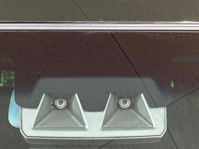 �y�X�}�[�g�A�V�X�g�z���s���ɑO���̎ԗ�����F�����A�Փ˂������Ȏ��͌x��ƃu���[�L�ŏՓˉ���Ɣ�Q�y�����A�V�X�g�B�����S�Ƀh���C�u�����y���݂��������܂��B