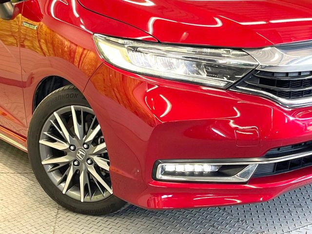 �yLED�w�b�h���C�g�z���V����ԑ��s�����ǍD�Ȏ��E���m�ۂ����S���ĉ^�]�ł��鍂�P�xLED�w�b�h���C�g�𑕔�!�_�����x�������A����d�͂��}�����Ă��܂��B