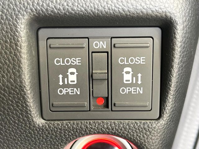 �y�����p���[�X���C�h�h�A�z�X�}�[�g�L�[��^�]�Ȃ̃X�C�b�`�Ō�ȗ����X���C�h�h�A�̊J���\���d��������͂����ăh�A���J����K�v�������A�����Ȃ��q�l�ł��ȒP�ɊJ���߂ł����K�ł���