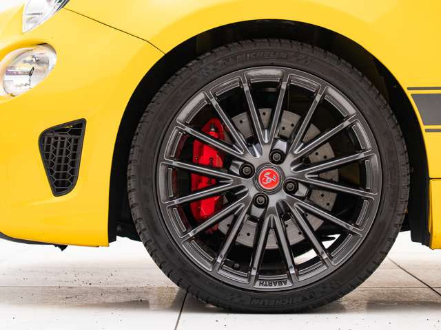 �y �o���O���[�v���^�c �z���X�͍����L���̍����A���Ԑ��X�ł��B���m���ɂĉ^�c���Ă���܂��B���q�l������ڎw���A���S���č����A���Ԃɂ���蒸����悤����`���������܂��B�S�ăA�y���^�ɂ��C�����������B