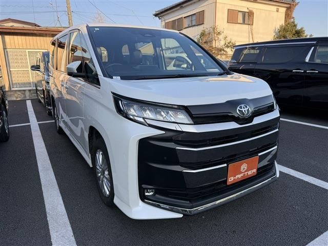 ノア（トヨタ）2.0 S-Z 4WD　禁煙車 純正ナビ バックカメラ 中古車画像