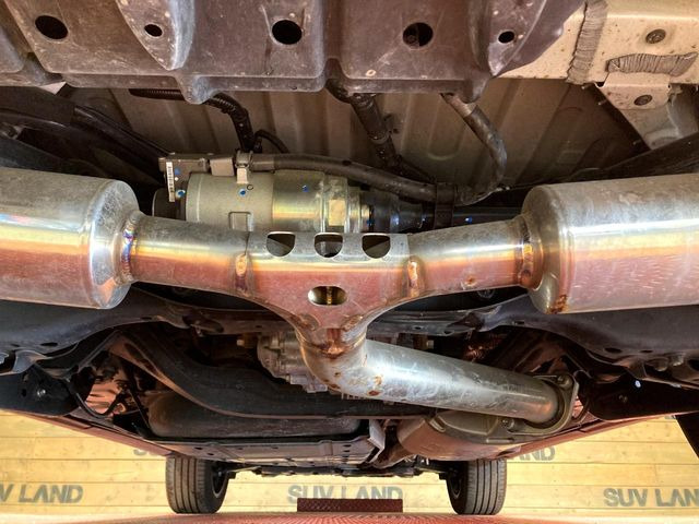 ����肪���ꂢ�Ȃ����ɁA�h�K���H�̎{�H���I�X�X���B�~��n��͂������A���ݕ��ɂ��Z���̕���A��Ń}�����E�E�B���^�[�X�|�[�c���������ɂ��D�]���������Ă���܂��B