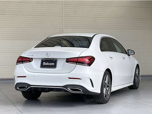 AクラスセダンA180 スタイル AMGライン