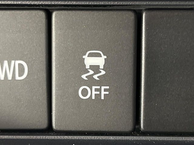 �y������h�~���u�z�ԗ��̉���������m����ƁA�����I�Ɏԗ��̐i�s������ۂ悤�Ɏԗ��𐧌䂵�܂��B�J�̓��ȂǊ���₷���H�ʏ󋵂ł����S�ȉ^�]���\�ł��B