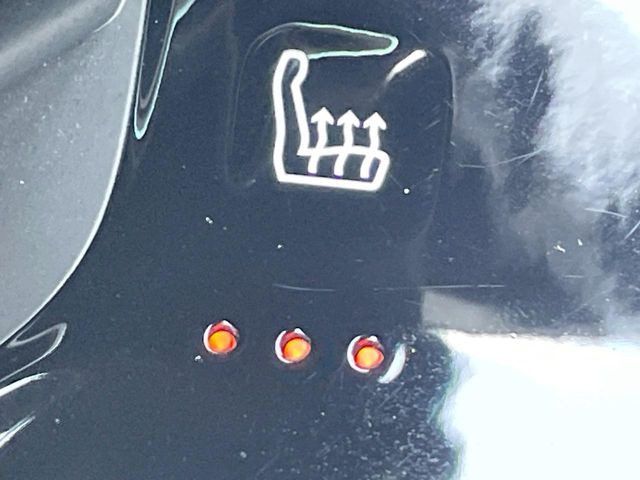 ���t�����g�V�[�g�q�[�e�B���O:�^�]�ȁE����ȋ��ɎO�i�K�Œ��߂��\�ȃV�[�g�q�[�^�[�𑕔����Ă���܂��B�G�߂��킸���K�ɂ��g�p���������܂��B