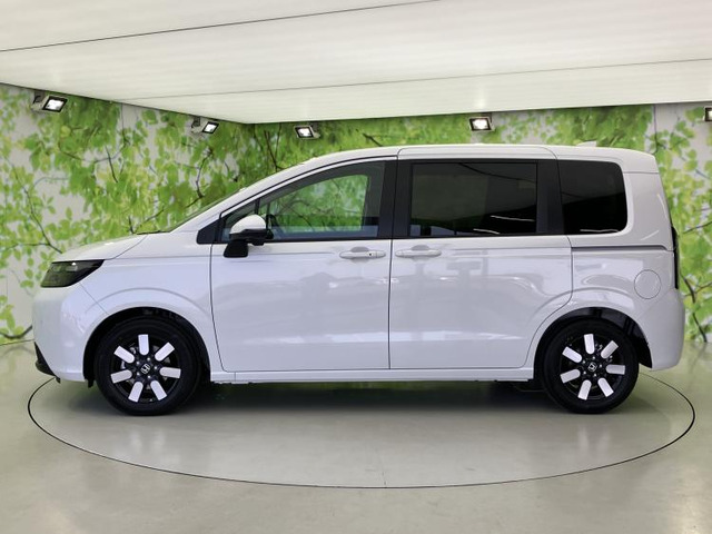 フリード1.5 e:HEV エアー EX