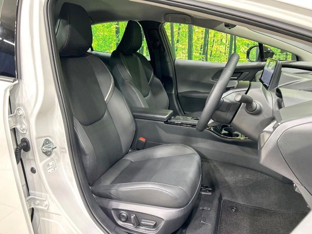 �y���烌�U�[�V�[�g�z����̂ӂ���肪�e�ՂŃ����e�i���X�����ȒP�ȁA�@�\���ɗD��鍇����v���̗p�����㎿�ȃV�[�g�ł��B����S�n���悭�A���������ӂ��S�n�ǂ��ԓ���Ԃ����o���Ă���܂��B