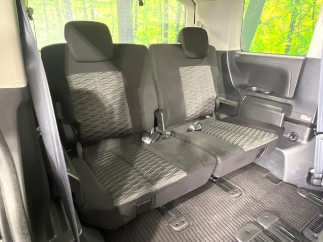 3��ڃV�[�g�͂�������ԗǍD����l�ł��������ƍ����Ē����܂��̂ŁA��l���ł̂��o���������N���N�ł��􂲉Ƒ��ŁA�C�̒m�ꂽ���ԂŁA�h���C�u�ɍs���̂��y���݂ł��ˁ�