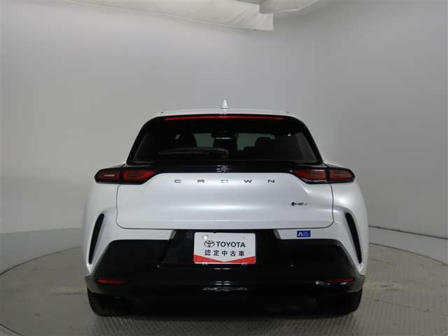 クラウンスポーツ2.5 Z E-Four 4WD