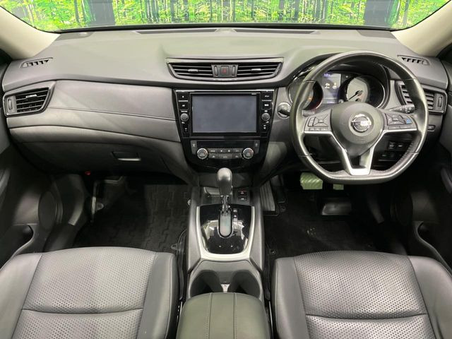 エクストレイル2.0 20Xi