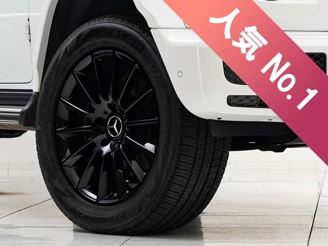 �y �l�C�J�X�^�� �z������J�X�^���̒��ł��z�C�[���y�C���g��1�Ԑl�C�B�u���b�N�y�C���g�őS�̂̈�ۂ��������߂�̂��悵�A�u�����Y��S�[���h�Ƀy�C���g���ăI���W�i���Ȏd�l�ɂ���̂��������߂ł��B