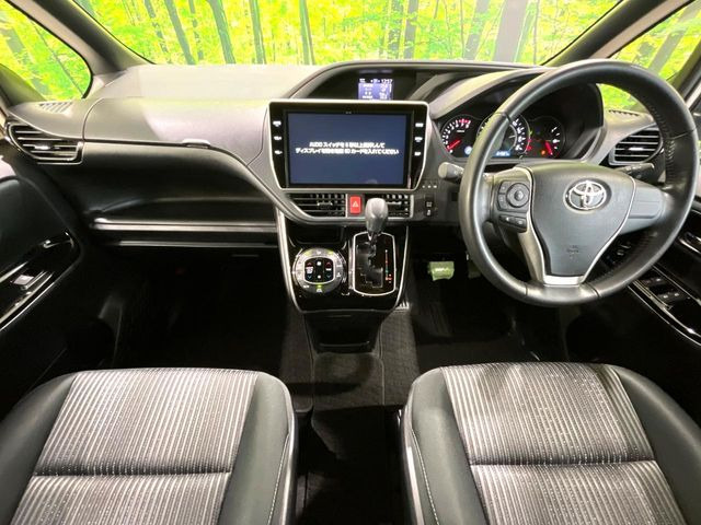 ヴォクシー2.0 ZS 煌