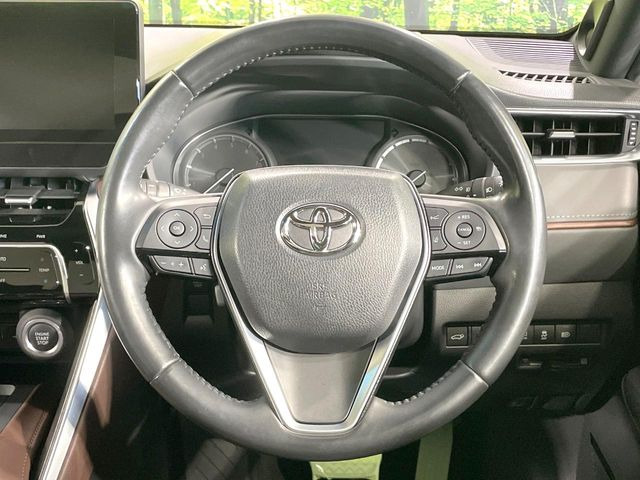 �y�����v�����X�e�A�����O�z�㎿�Ȋv���g�p���邱�ƂŁA��ɂ����������݂ƂĂ��^�]���₷���n���h���ł���