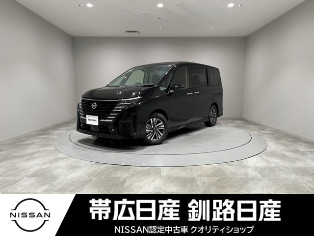 セレナ1.4 e-POWER ハイウェイスターV